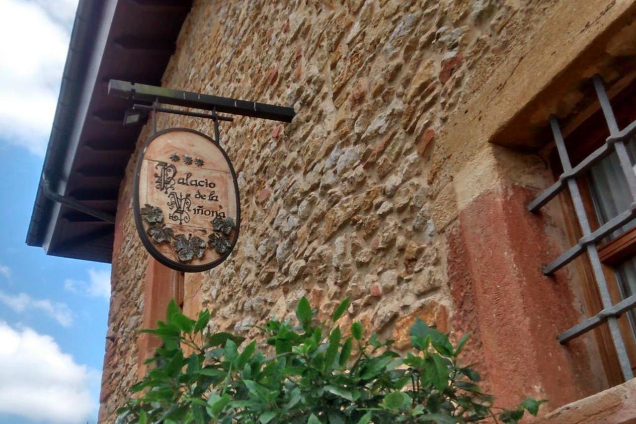 Hotel Palacio De La Vinona Oviedo Exterior photo